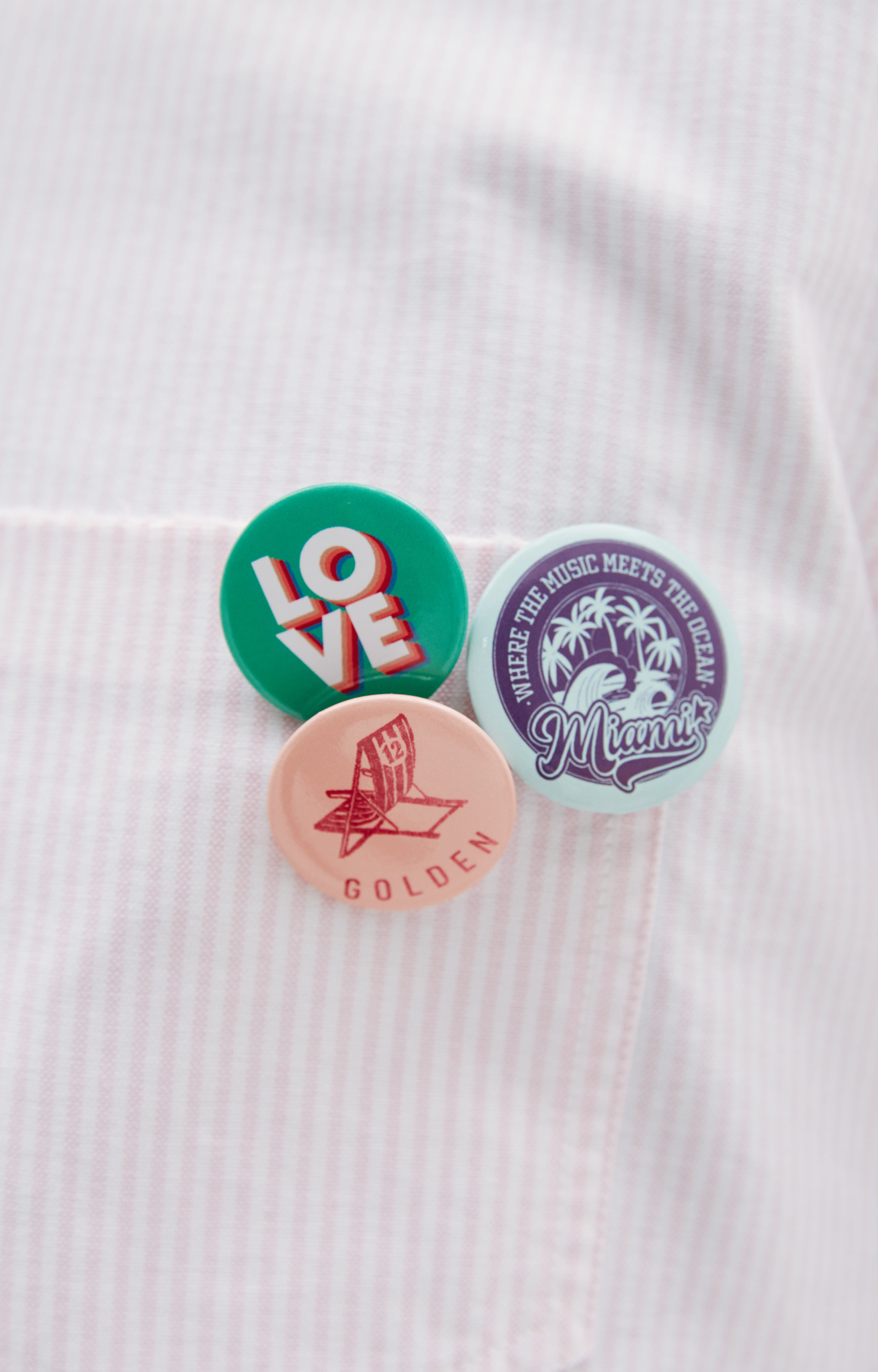 Golden Goose Рубашка в полоску со значками