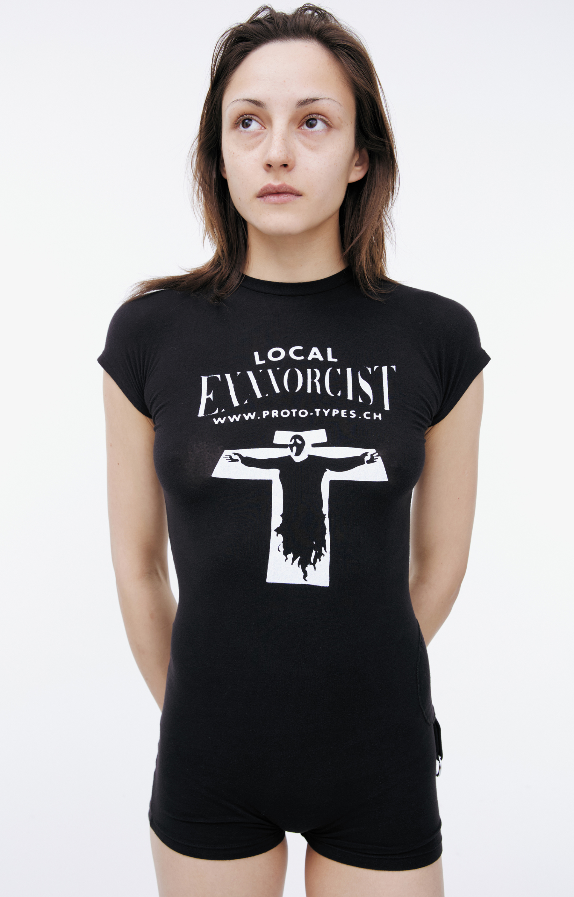 PROTOTYPES Боди с принтом Local Exxxorcist