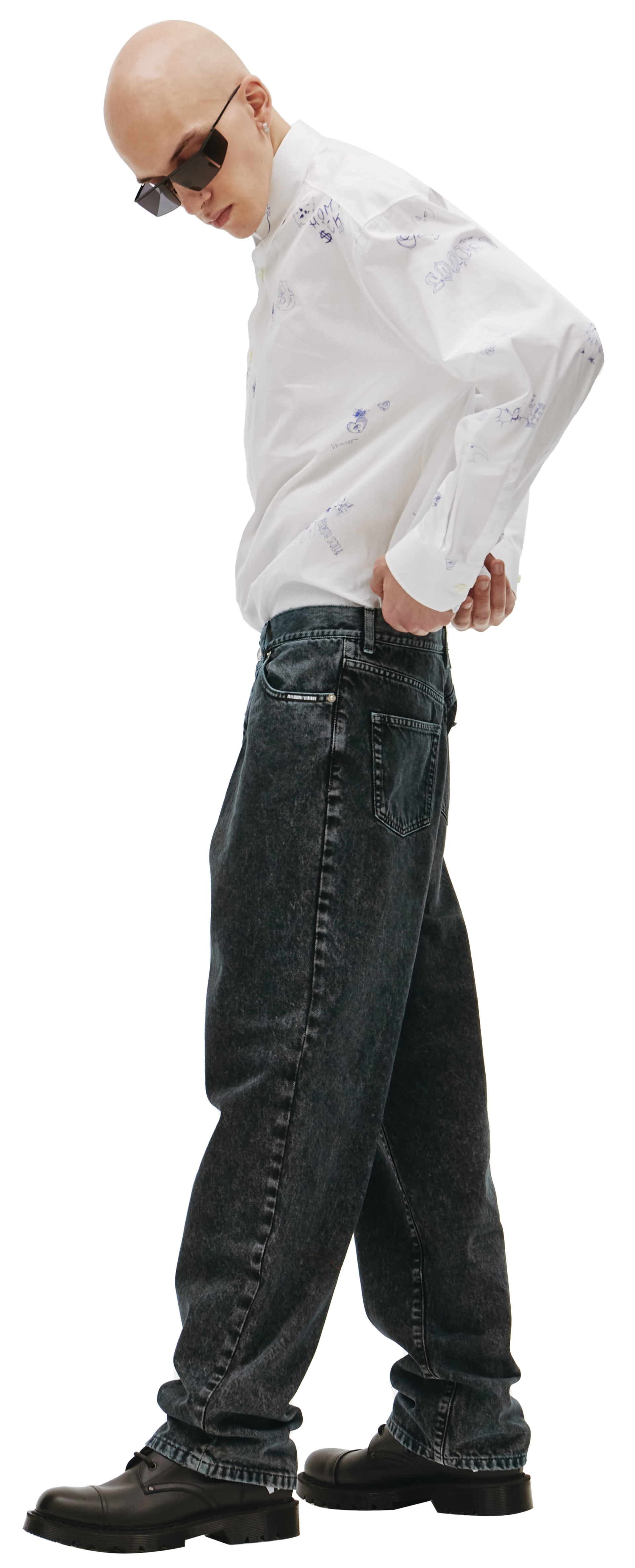 VTMNTS Широкие джинсы с выстиранным эффектом